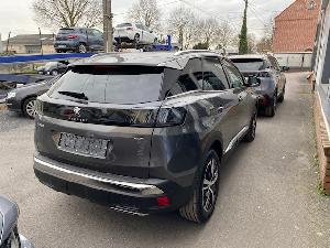 3008 SUV